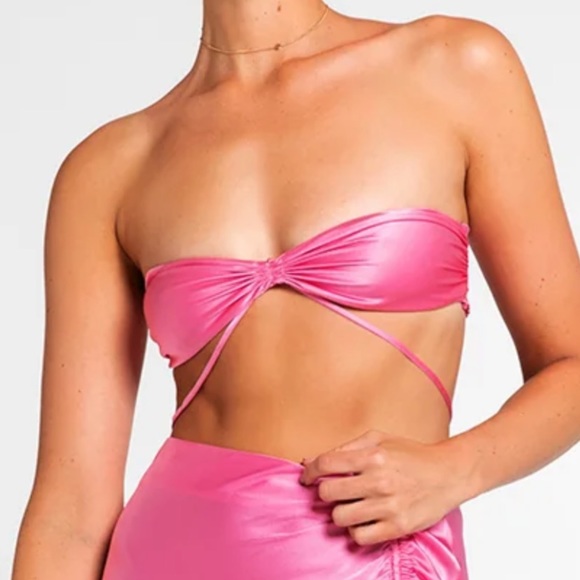 St. Cloud Label Tops - St Cloud Label Lillet Silk Halter Top Sachet Pink Size S